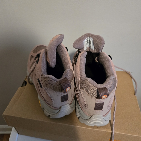 Merrell Women's Hiking Boots - Pink - Picture 4 of 7